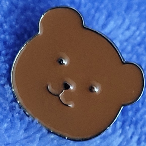 Brown Teddy Bear Enamel Pin - Picture 9 of 10